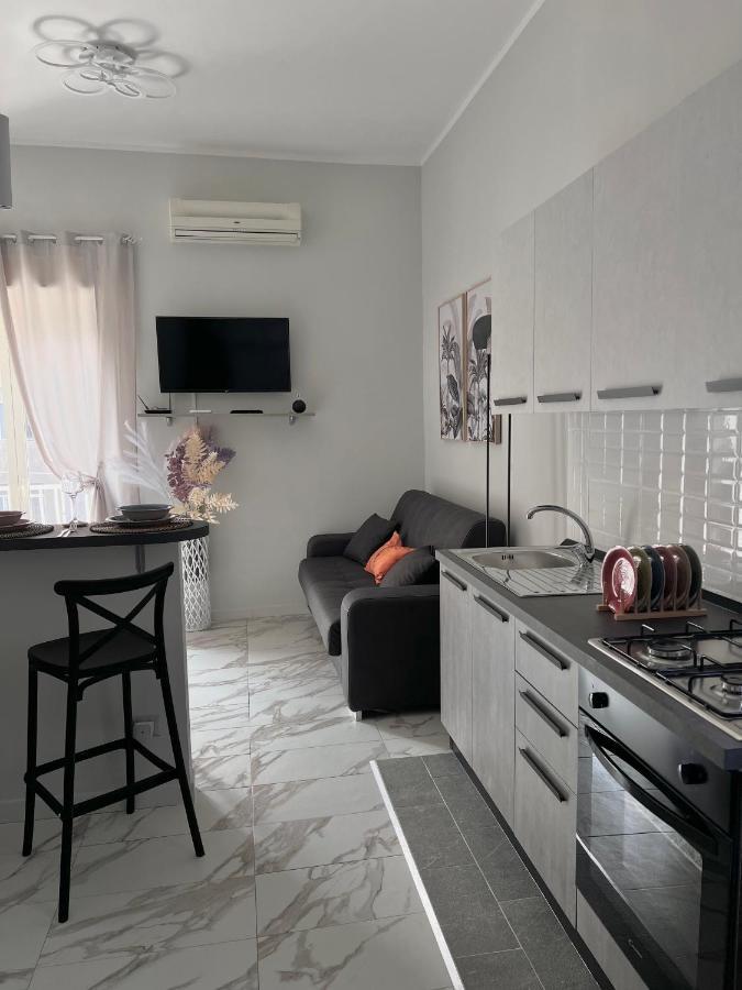 La Casa Di Ale 69 Apartment Napoli Ngoại thất bức ảnh
